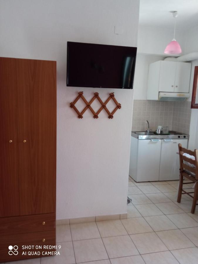 Maravelias Guest house Trikeri