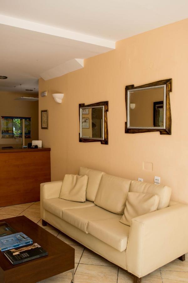 Mirtia Hotel 2*