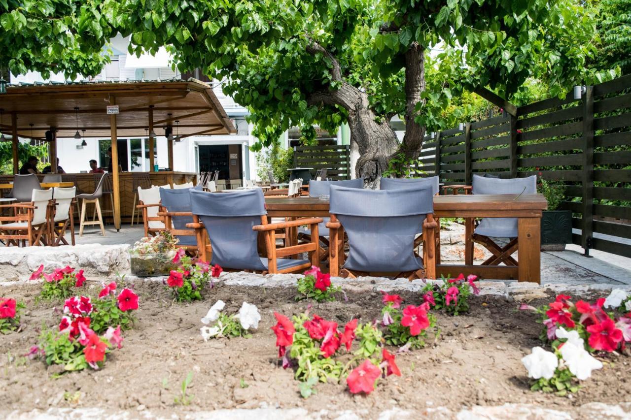 Mirtia Hotel Pefki (Evia)