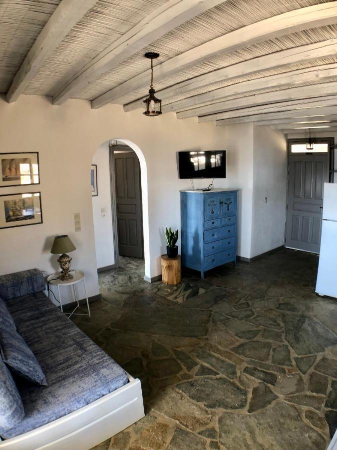 The Traditional Stone Holiday home Koundouros