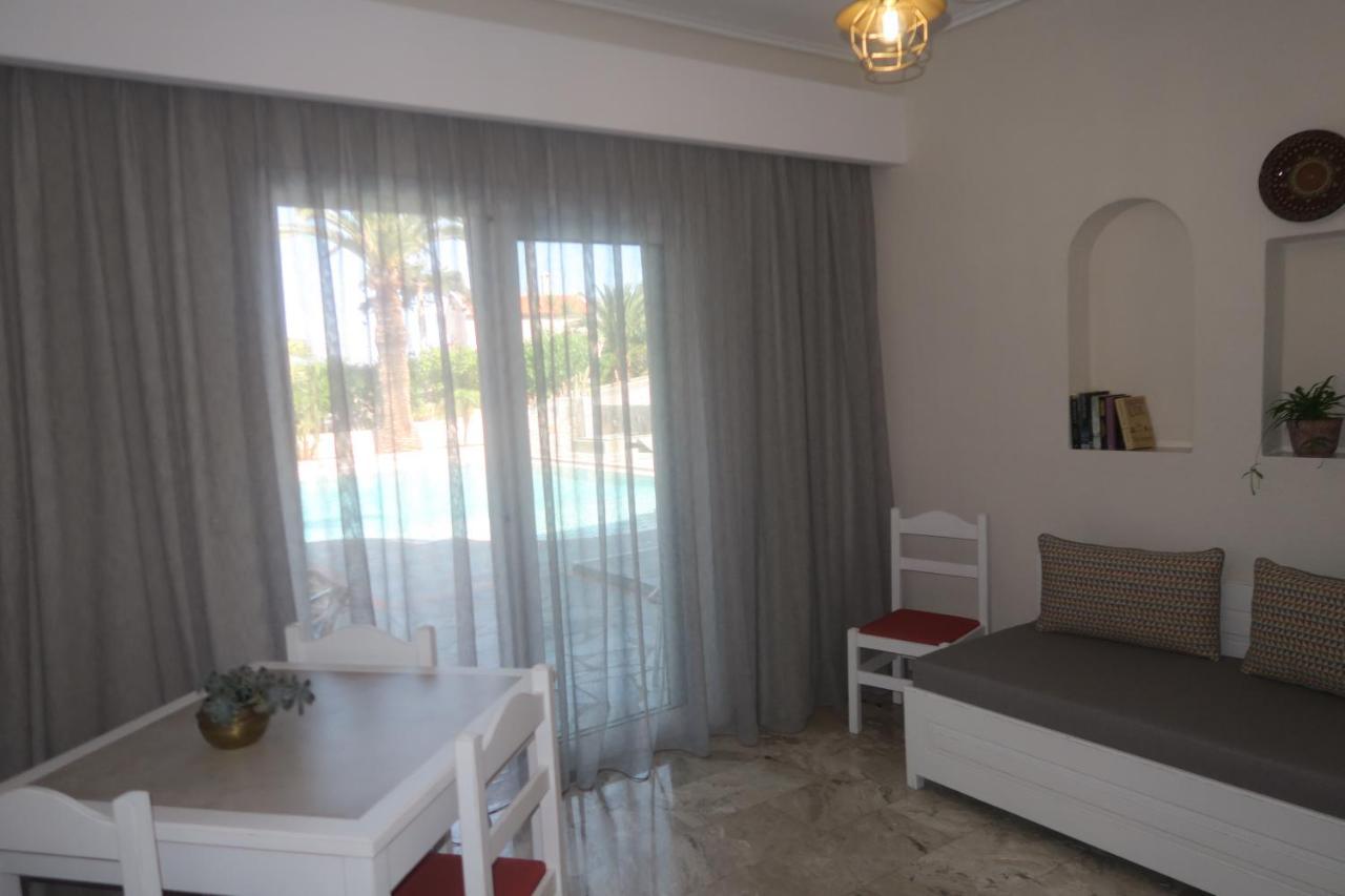 Maria 2* Platanias (Crete)