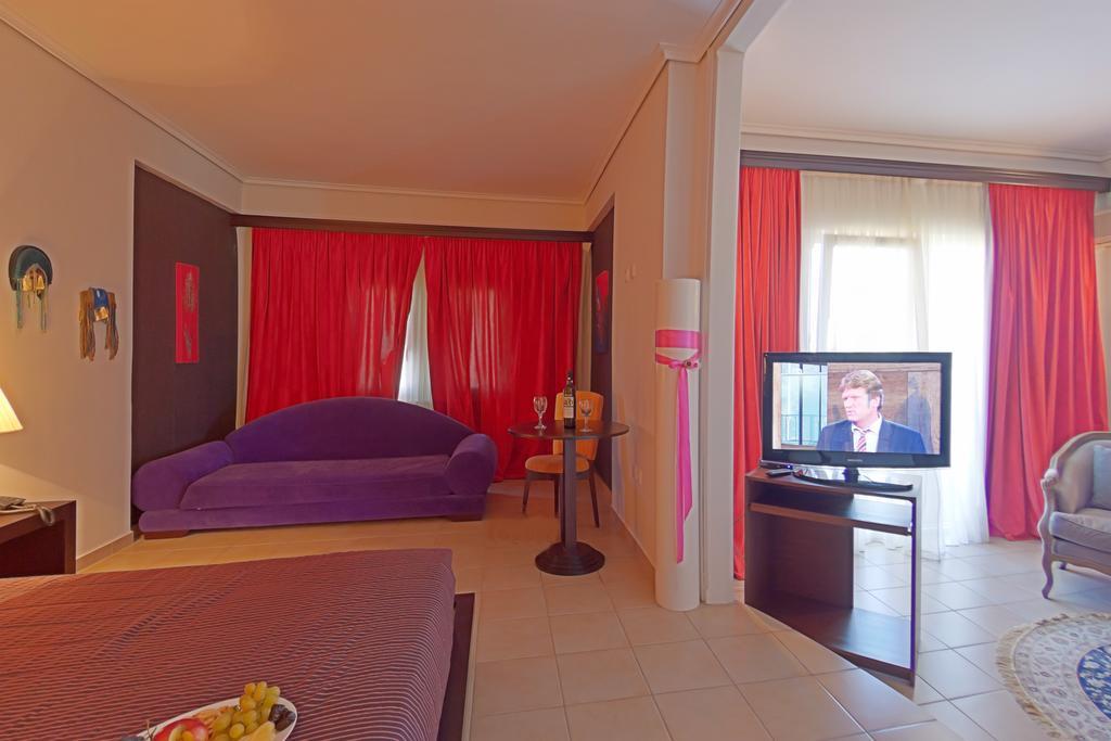 Hotel Grand Platon 4*