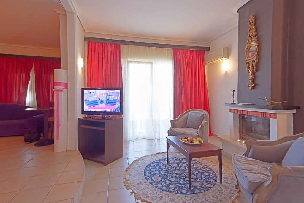 Grand Platon Hotel