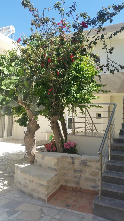 Antonios Apartment *