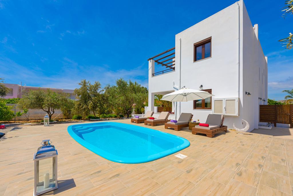 Melfe Pefki (Rhodes)