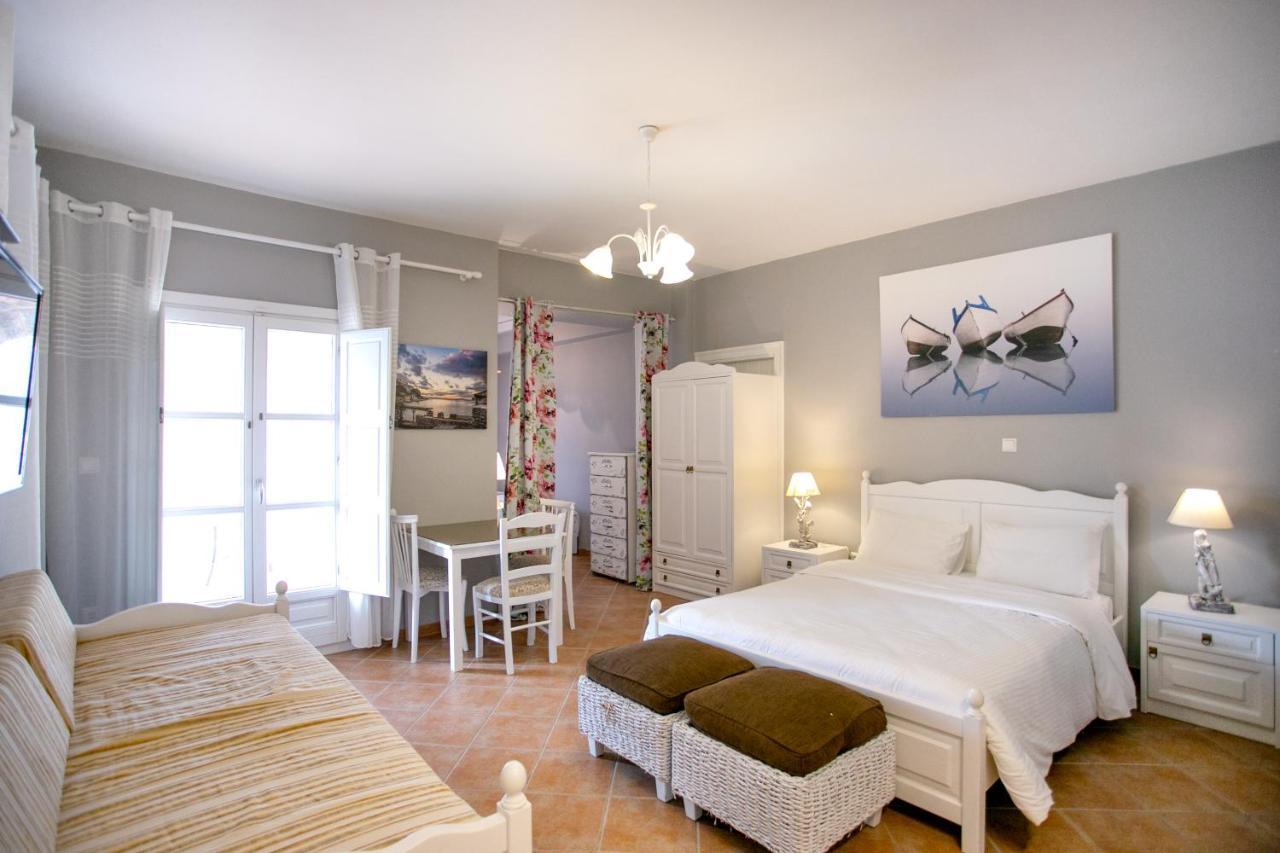 Traditional Plagiaki Apartment