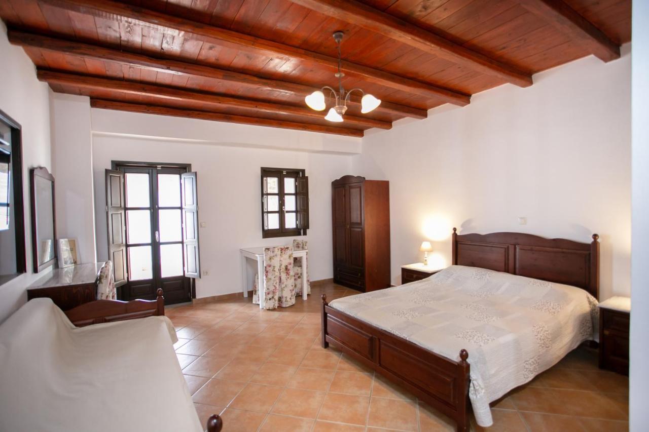 Apartment Traditional Plagiaki