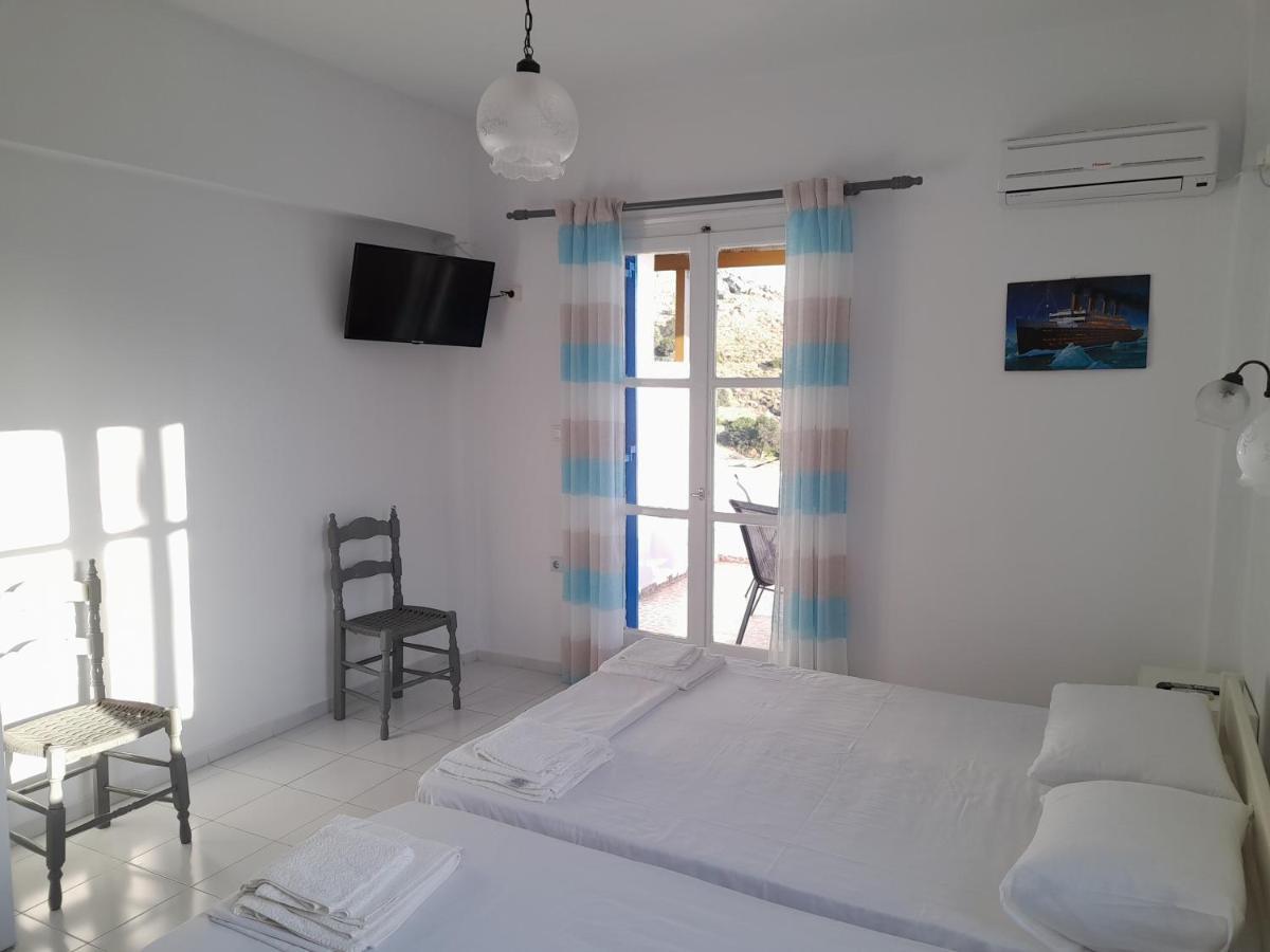 Silver View Batsi (Andros)