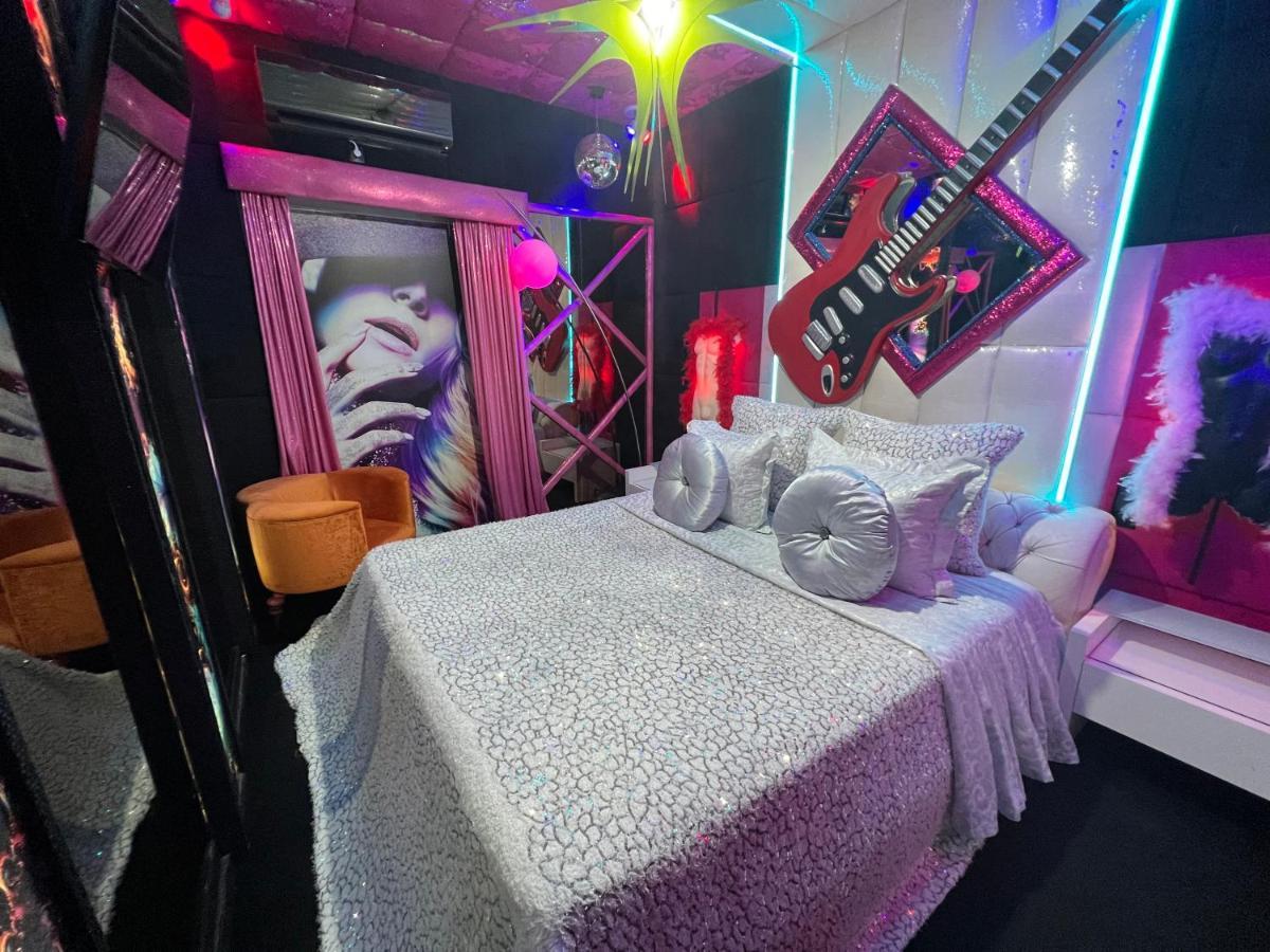 Love hotel Priamos Erato Athens