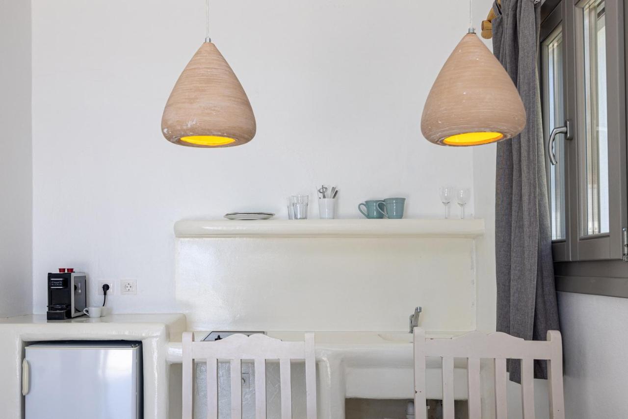 Big Blue Apartment Kionia