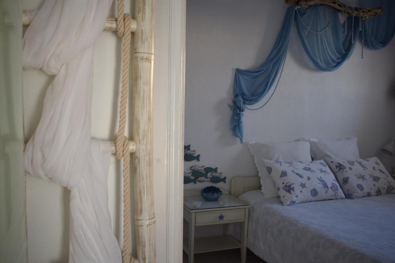 Dimitra's Sea-crafts Boutique * Kalyves