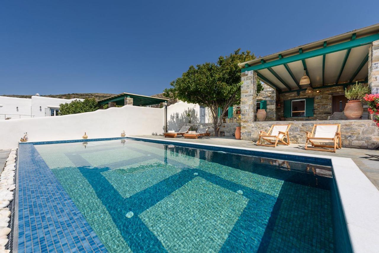Seaside Ktima Kaparos Paros Villa