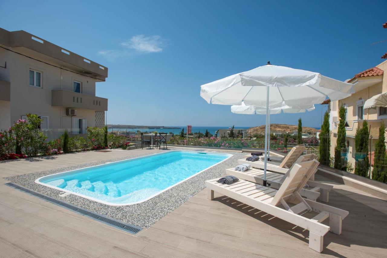 Villa Sea View With Private Pool Close To The *