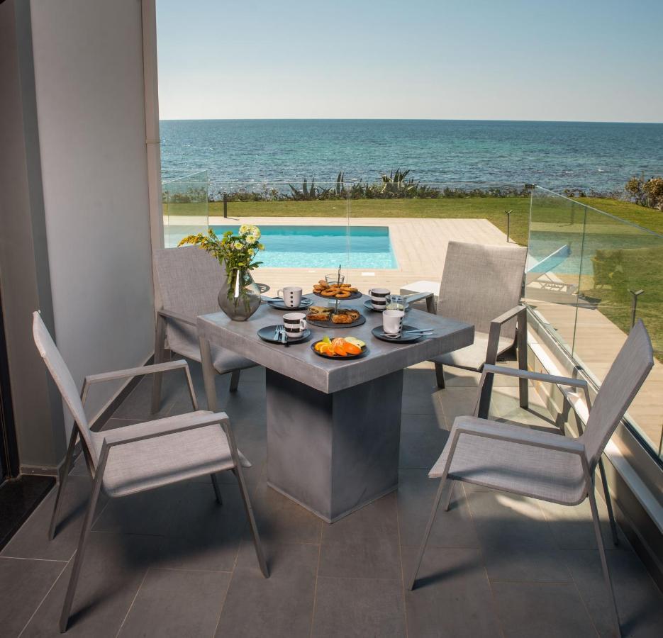 Villa Mirazur Seafront Sunset