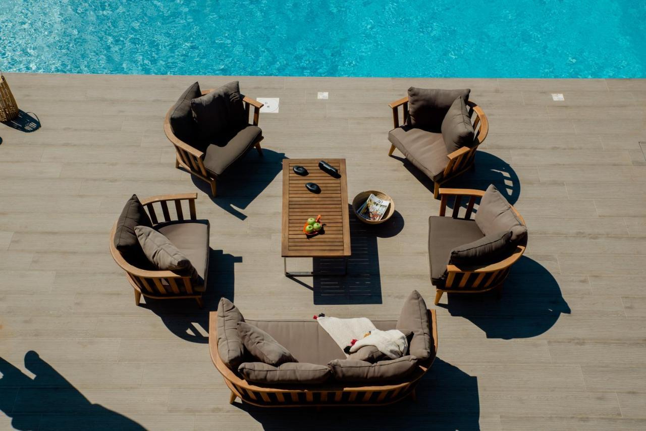 Mirazur Seafront Sunset Villa *