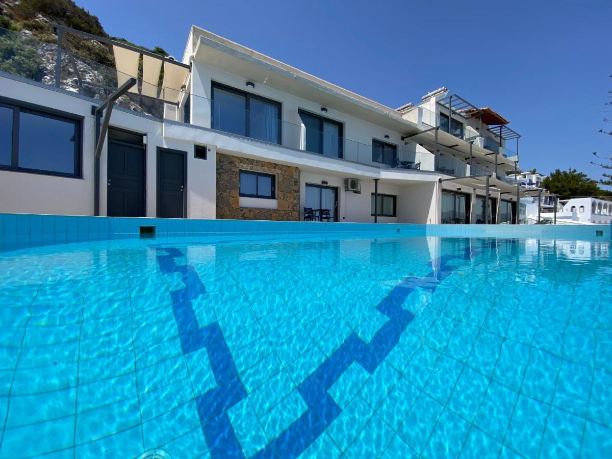 Ostria Aparthotel 2*