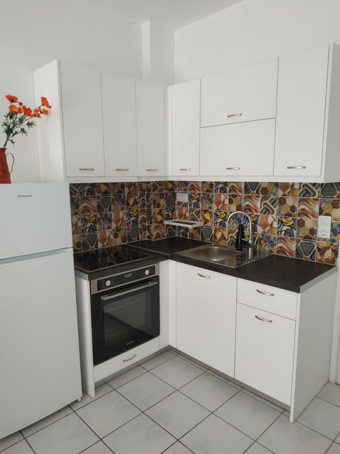 Apartment Livadi *