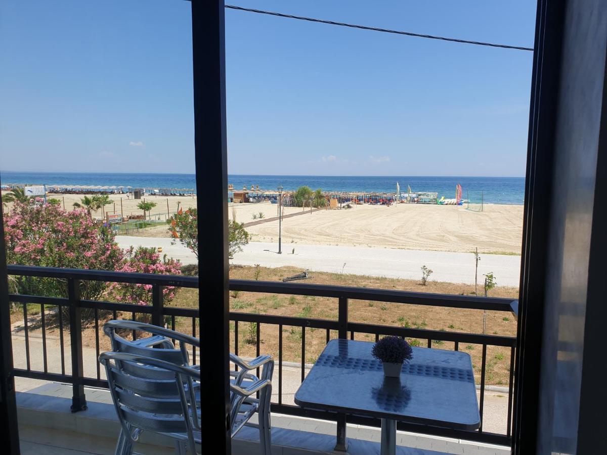 Blue Horizon Apartment