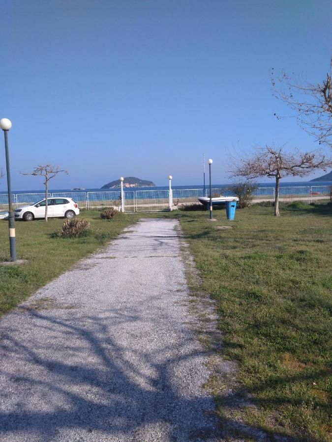 Aegean Seabreeze Apartment *
