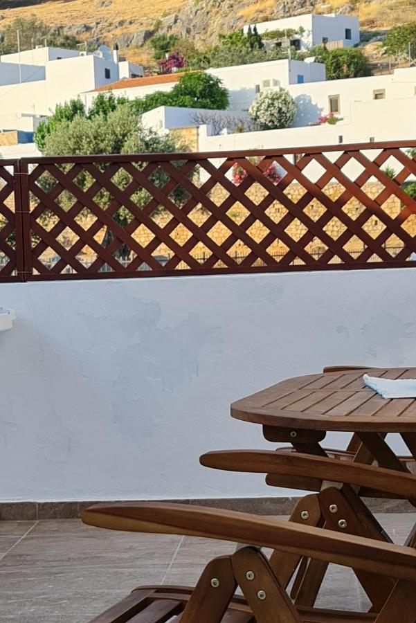 Center * Lindos (Rhodes)