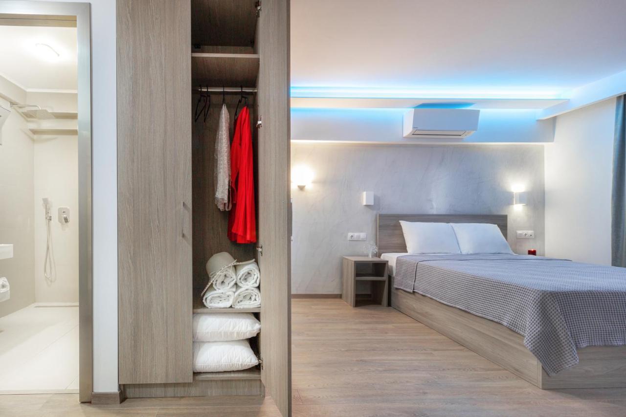 Summer In Aparthotel Polychrono