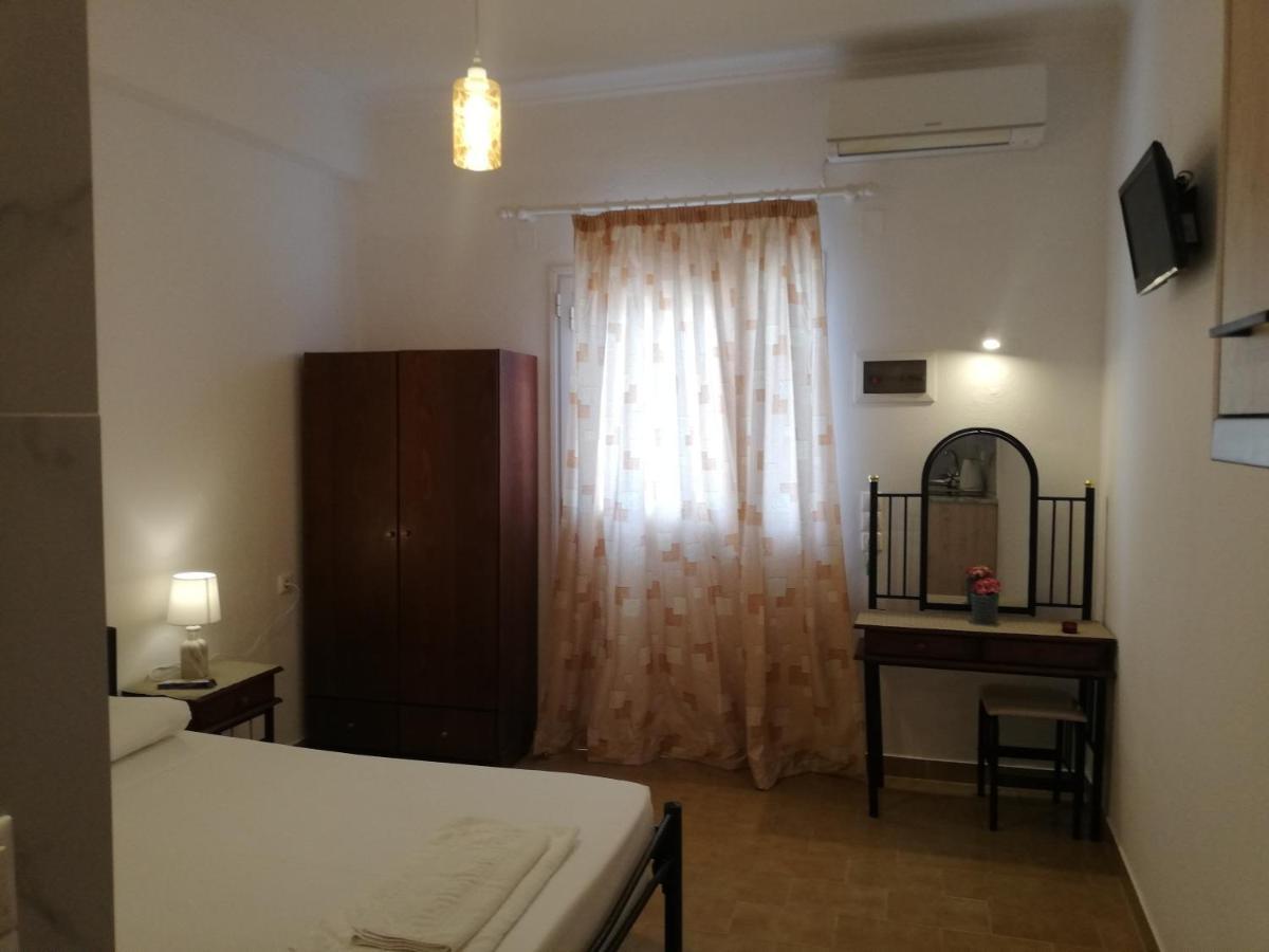 Anestis Apartment Agios Georgios (Corfu)