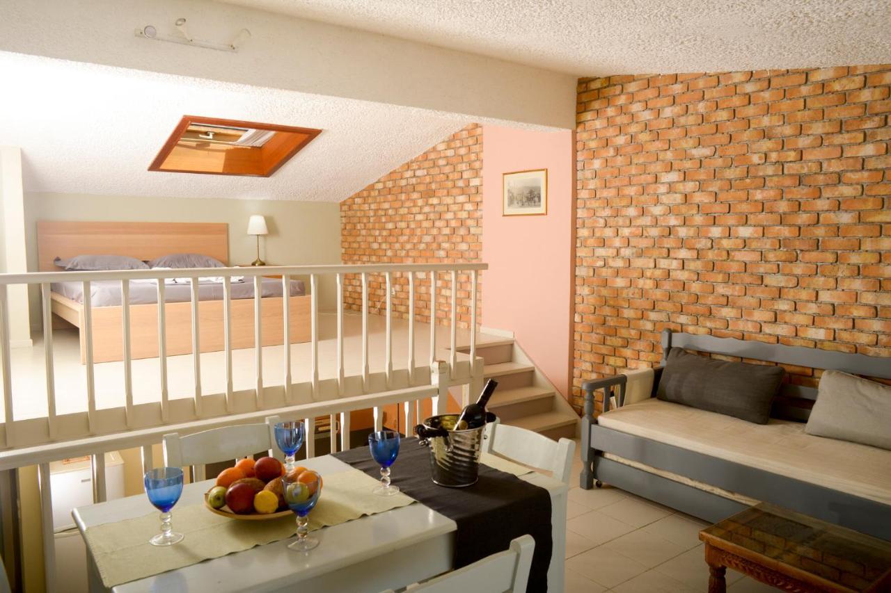 Apartment Agali 2 Superior Mezonet Front Of The Sea Akrogiali