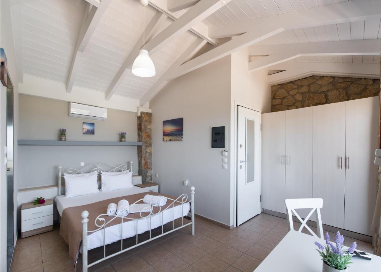 Silencio Villa