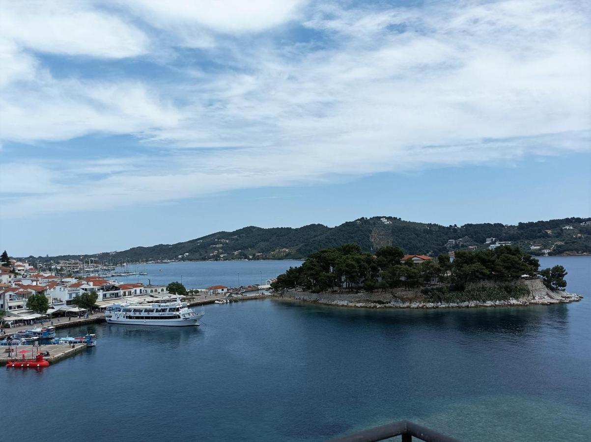 Argo Skiathos Town