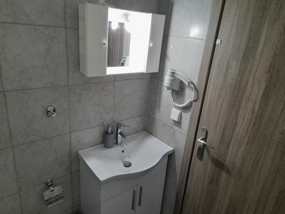Silver View Apartment Batsi (Andros)