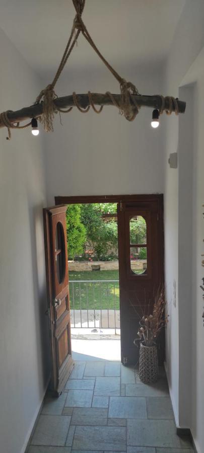 Apartment Orange Garden Kala Nera