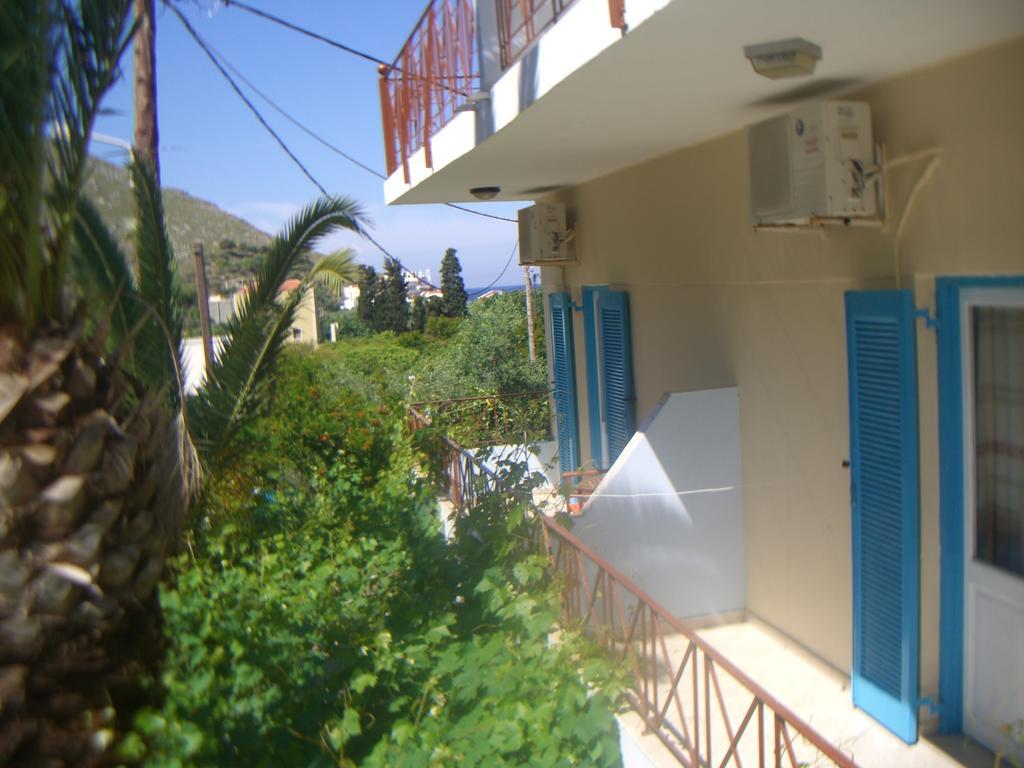 By Climbing House Aparthotel