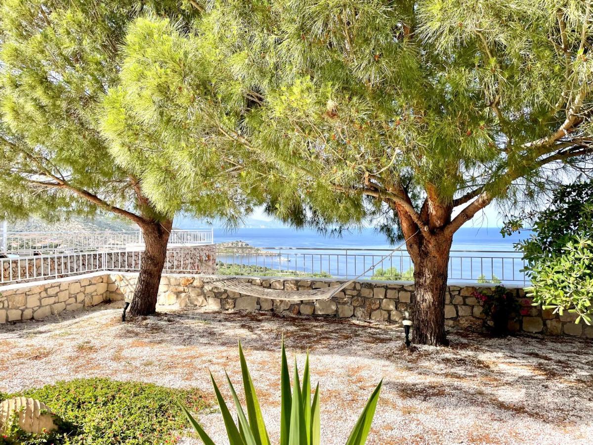 Meganisi * Agios Nikolaos (Zakynthos)