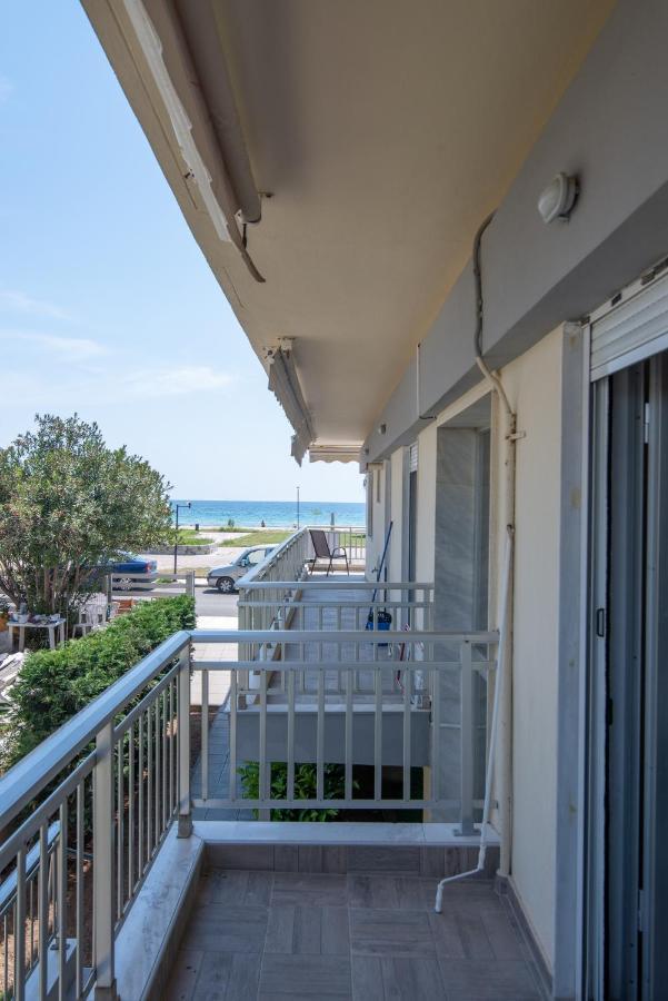Chelona Apartment *