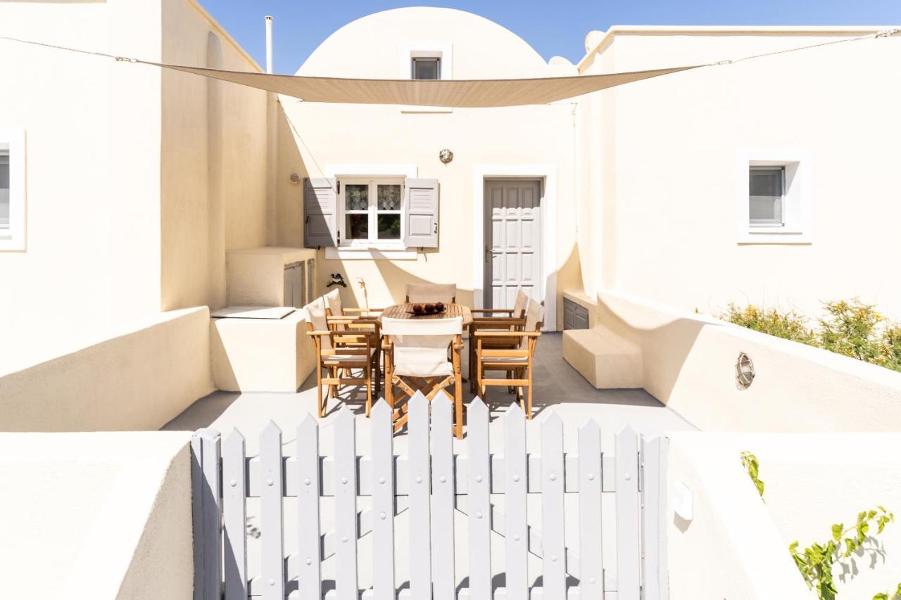 Ampelonas Executive Houses