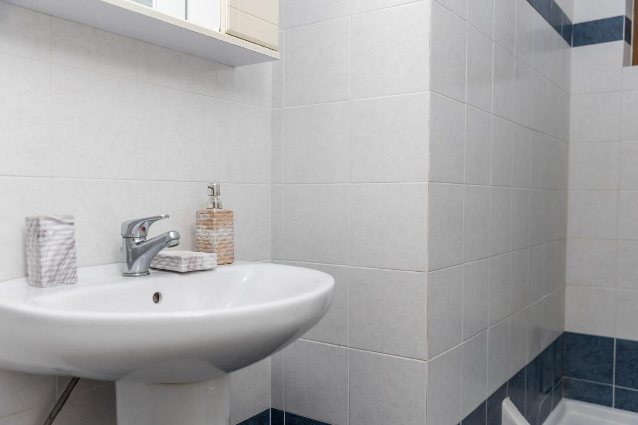 Guest house Aqua Naxos & *