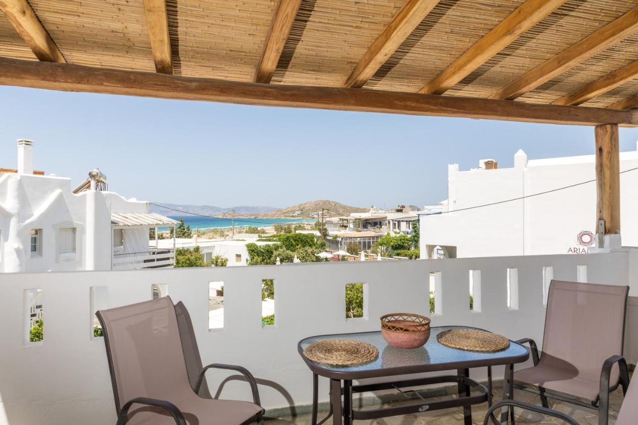 Aqua Naxos & Guest house *