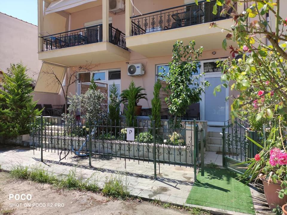 Anna Apartment *