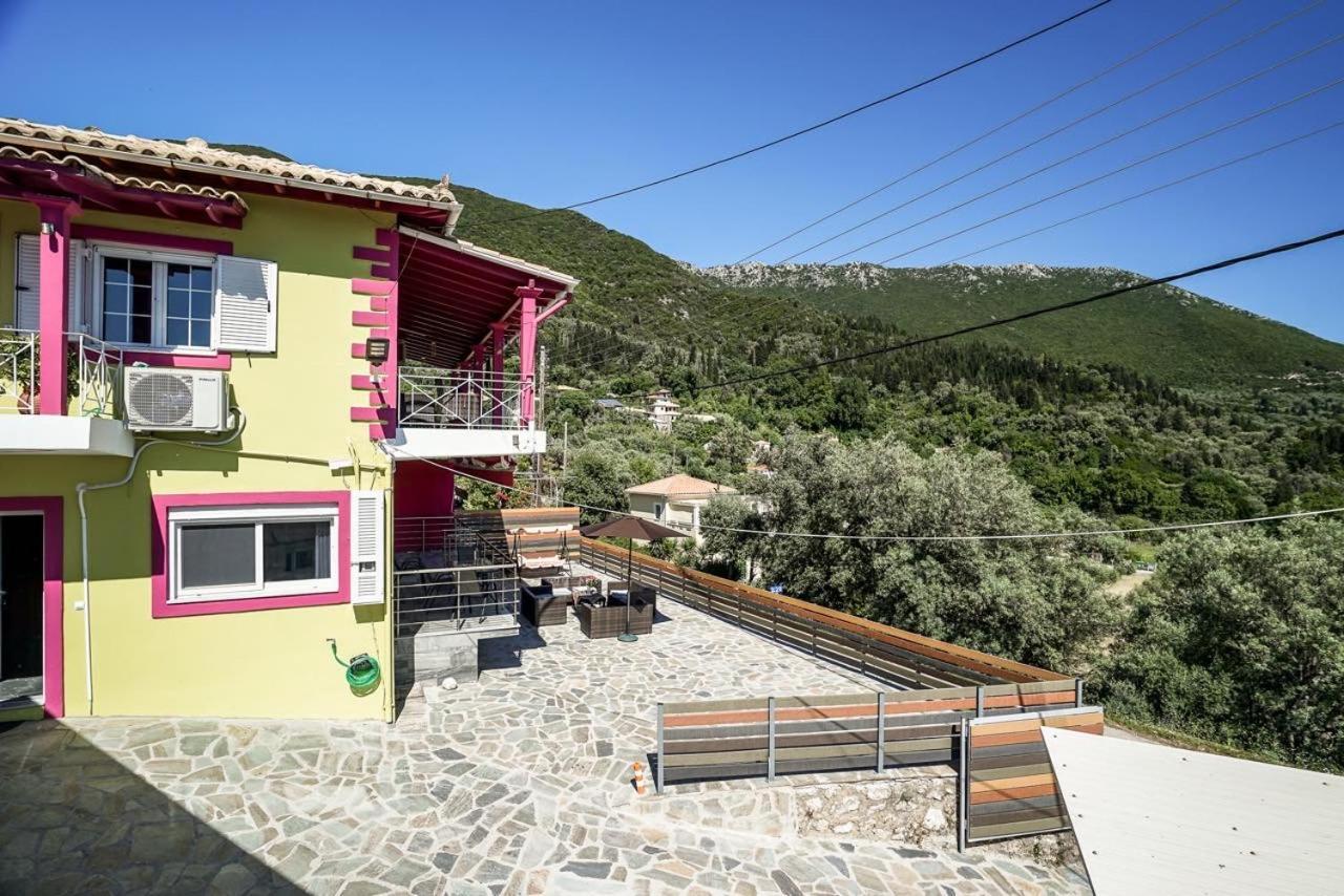 Zois' House * Sivros