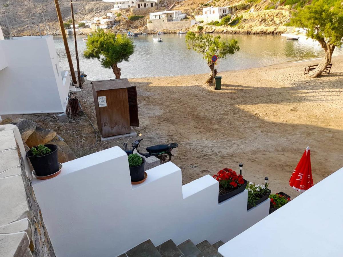 Maria Cherronisos (Sifnos)