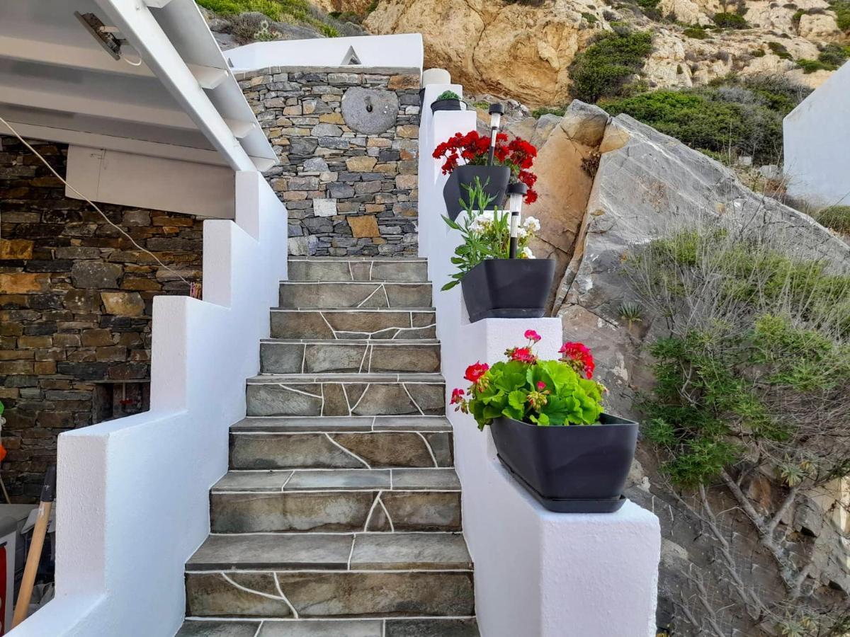 Maria * Cherronisos (Sifnos)