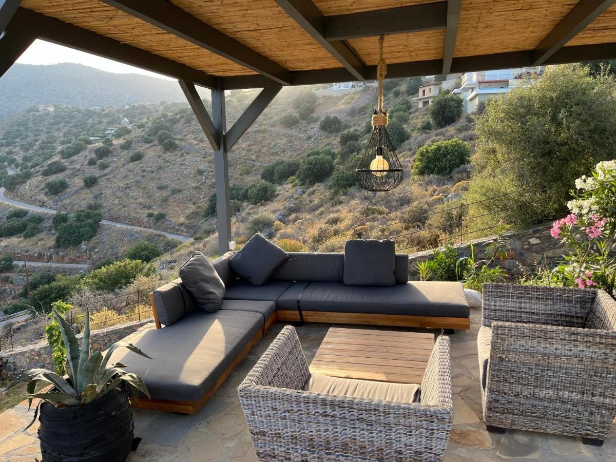 Estee, Luxury With Private Infinity Pool And Jacuzzi Villa *