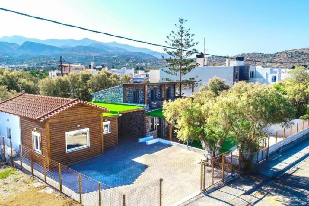 Apartment Terrazeus - Stone House Beachfront 2 *