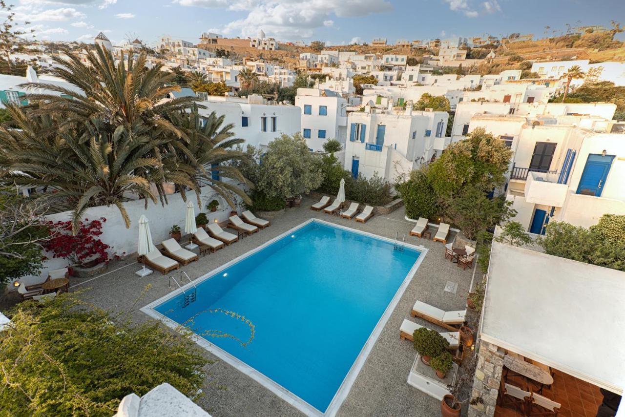 Andromeda Aparthotel 3*