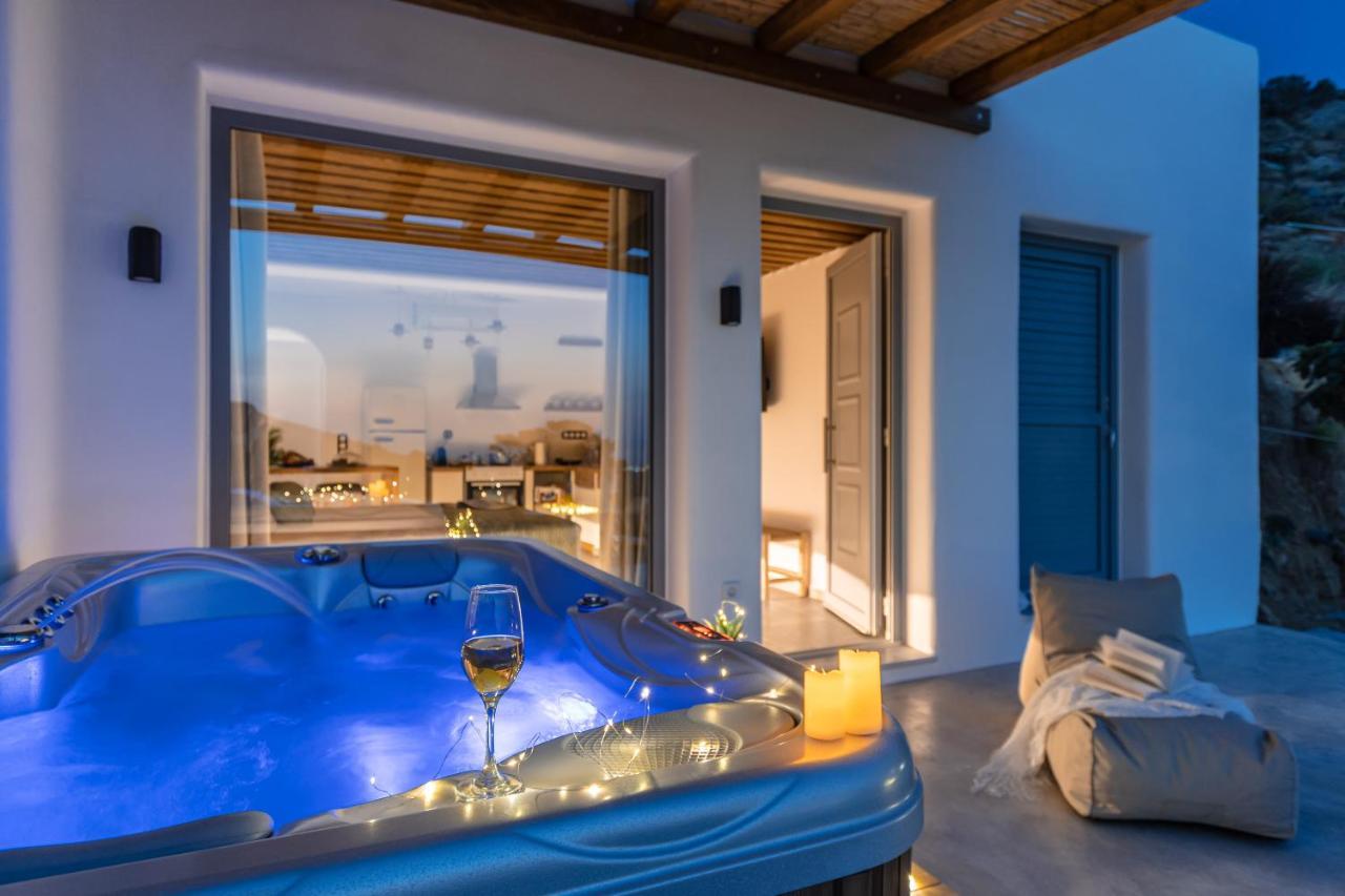 Naxos Pantheon Luxury *