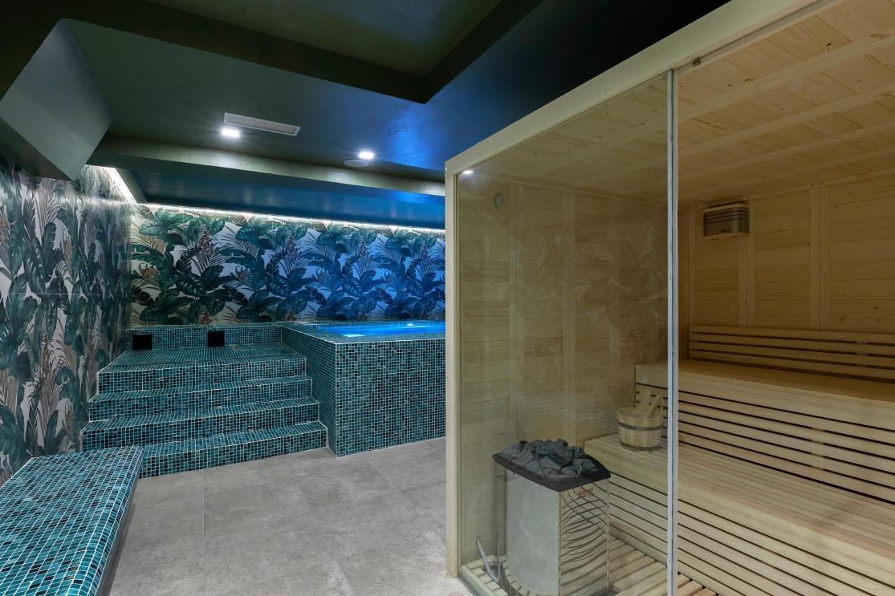 The Nest Hotel 2*