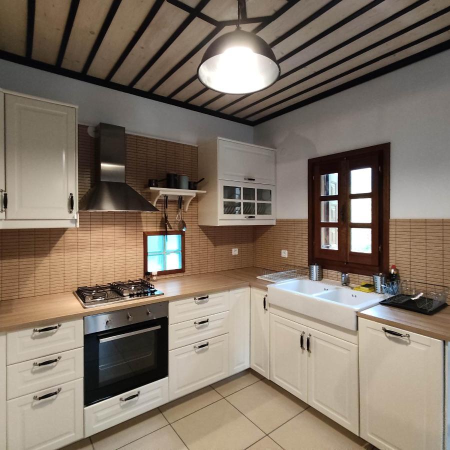 Vrionis House Villa Agios Dimitrios (Magnesia)