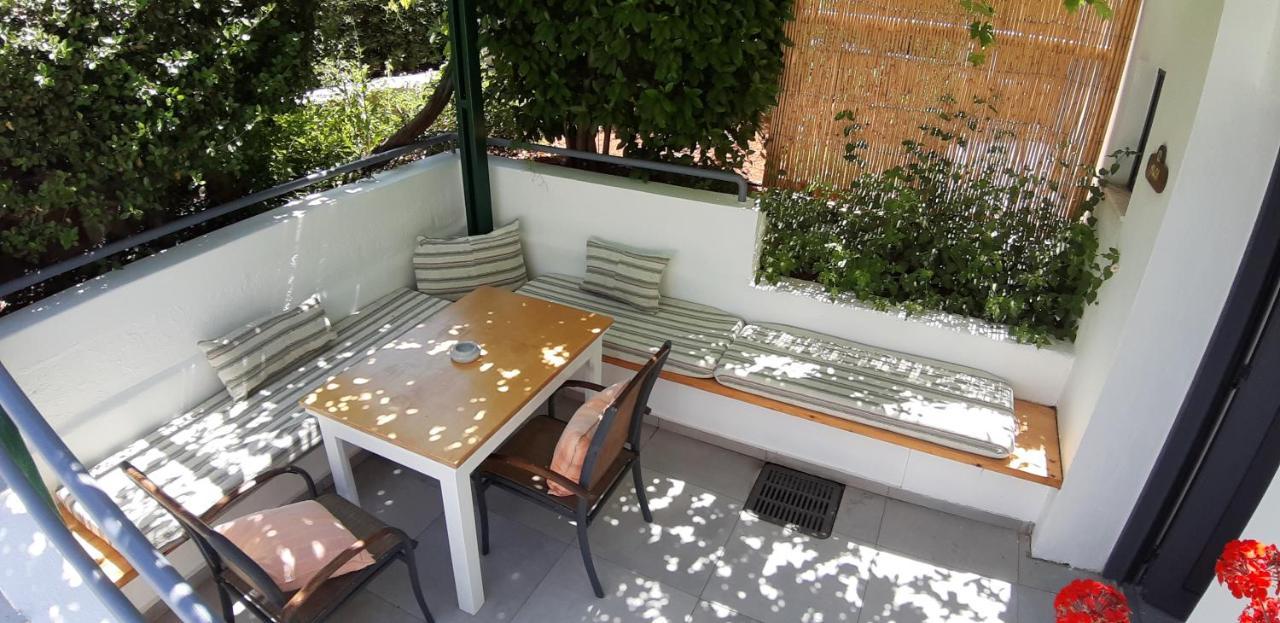 Artemis Village & 4* Stavros (Crete)