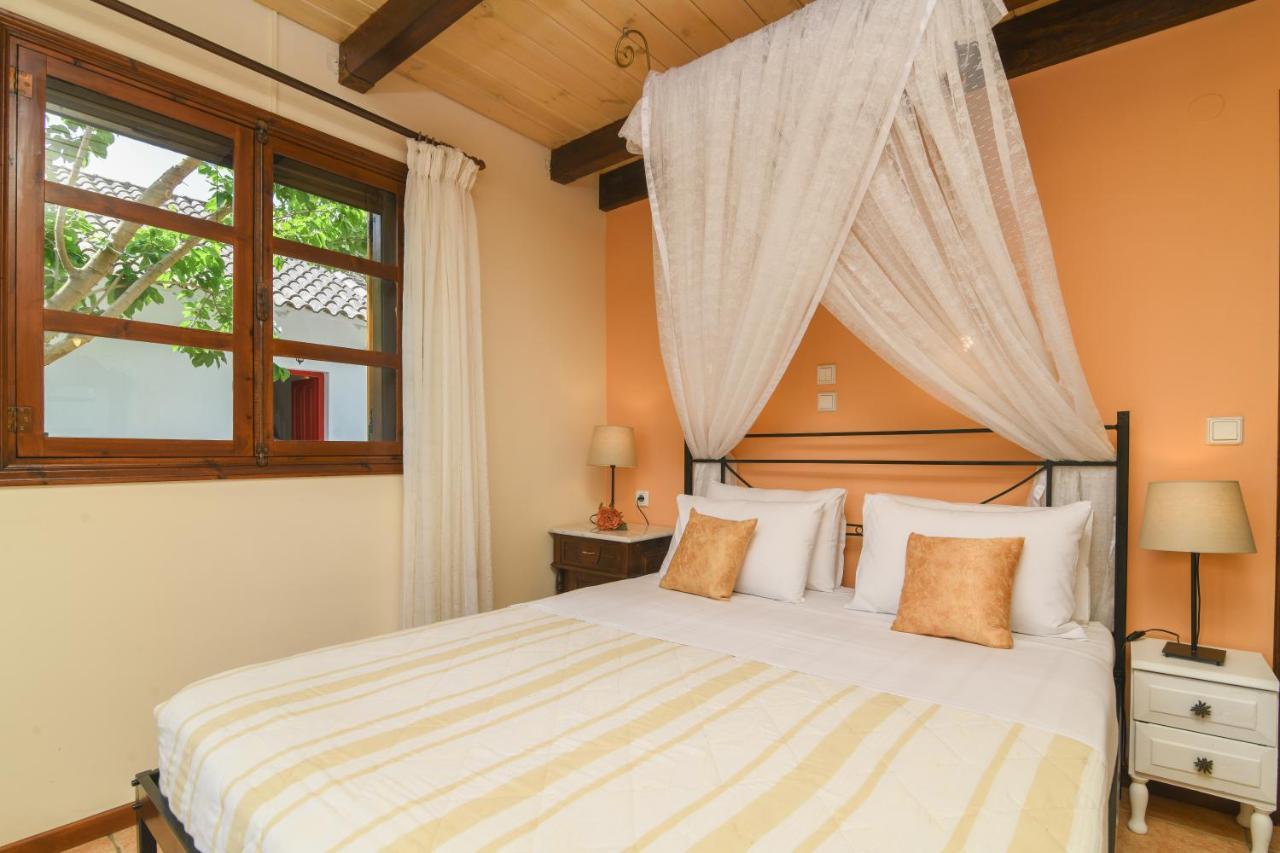 Farm stay Therianos Traditional