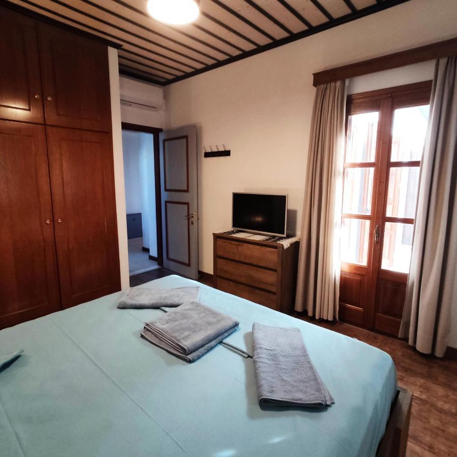 Vrionis House